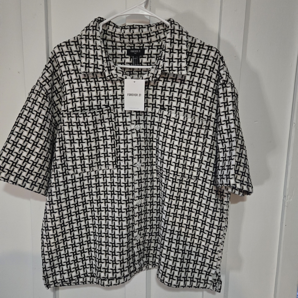 Forever 21 Black and White Patterned Shirt Mens Large